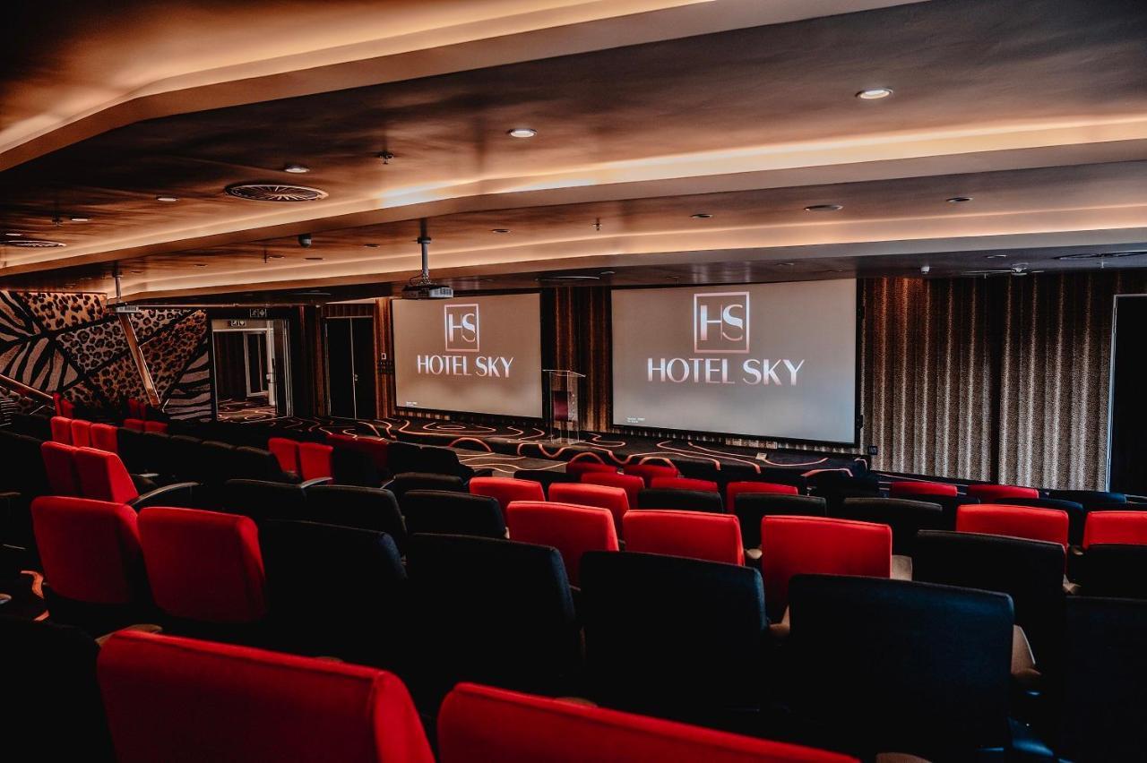 Hotel Sky Sandton Йоханнесбург Экстерьер фото