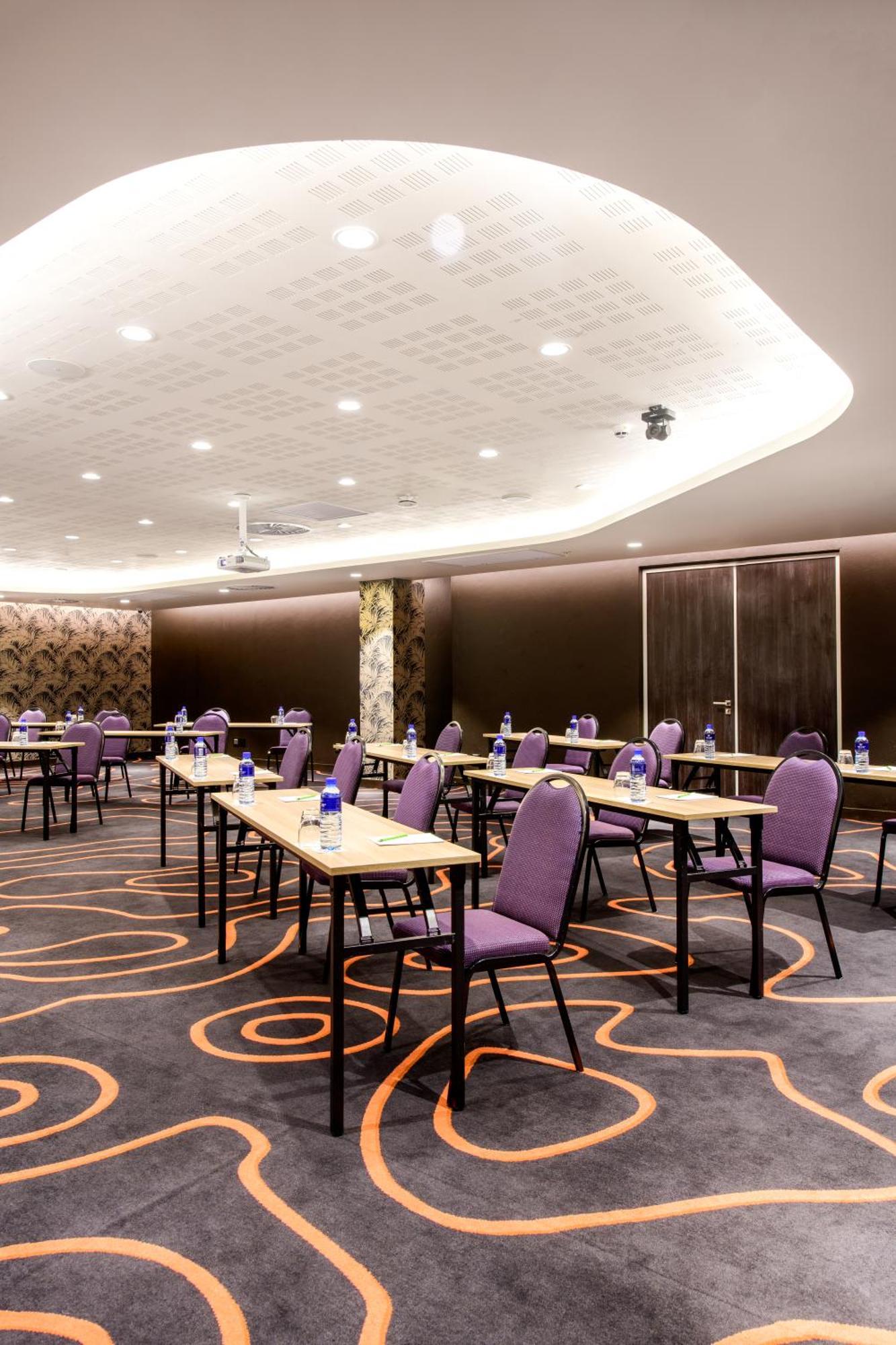Hotel Sky Sandton Йоханнесбург Экстерьер фото