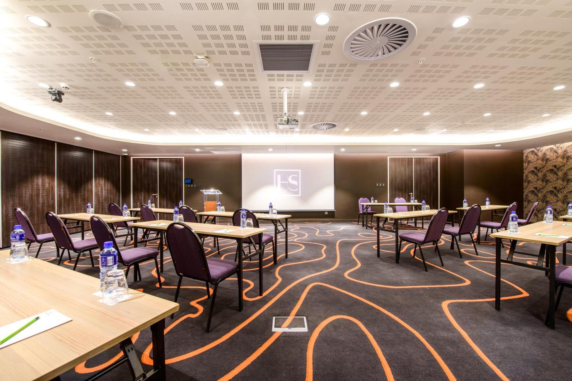 Hotel Sky Sandton Йоханнесбург Экстерьер фото